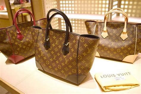 harga tas louis vuitton original second